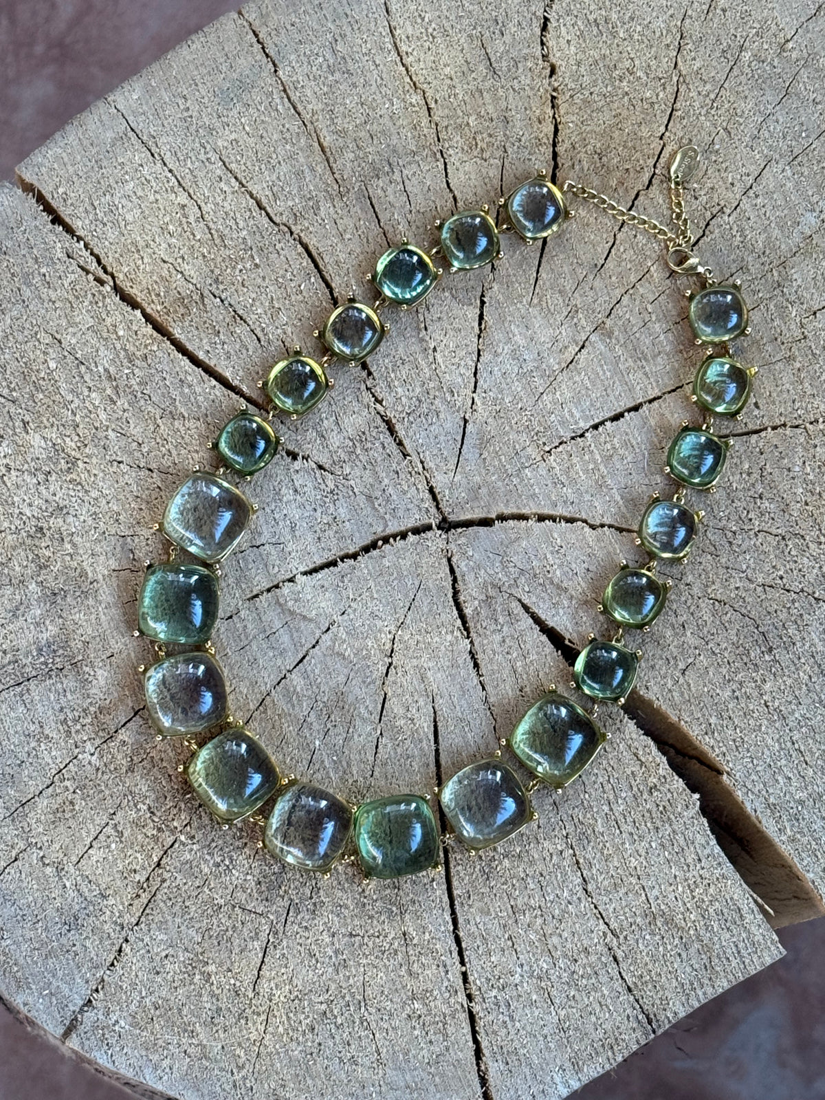 Collier Vonta