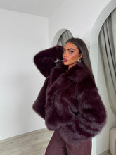 Manteau fourrure vegan bordeau