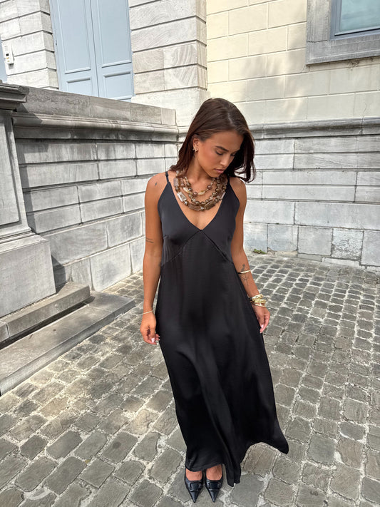 Robe Gabrielle noire