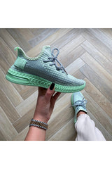 Sneakers YEEZ GREEN