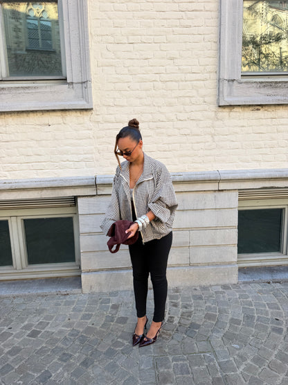 Veste caprisa