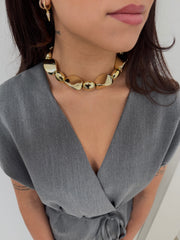 Collier Ora