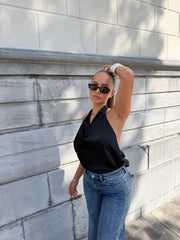 Blouse dos nu satin noir