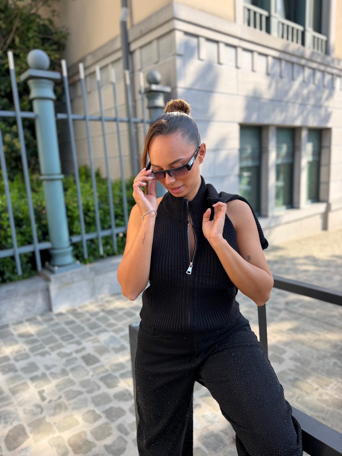 Pull dos nu + manche