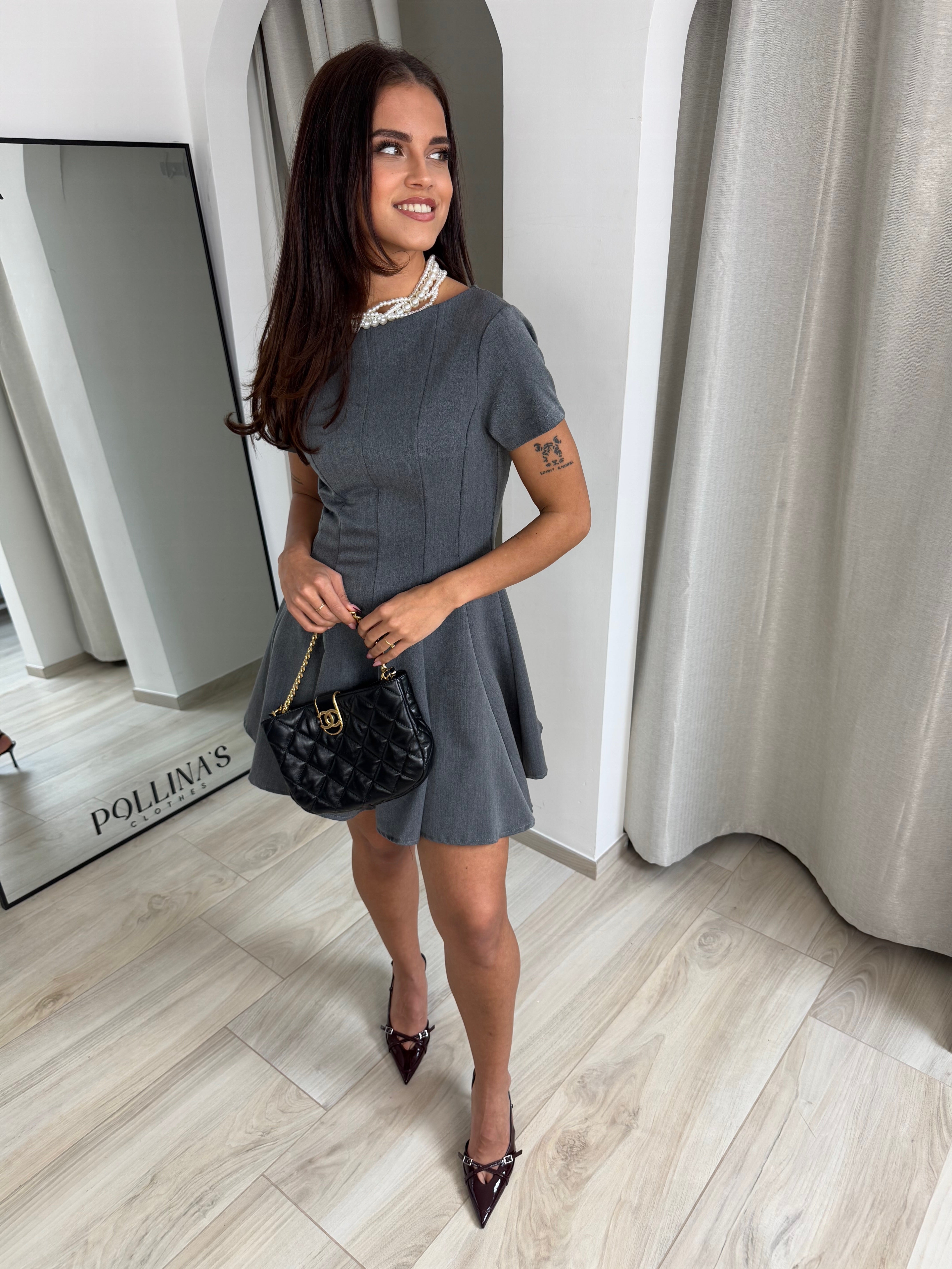 Robe Emily