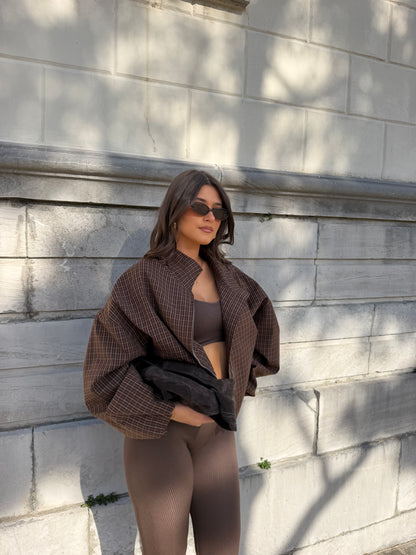 Veste Lirona