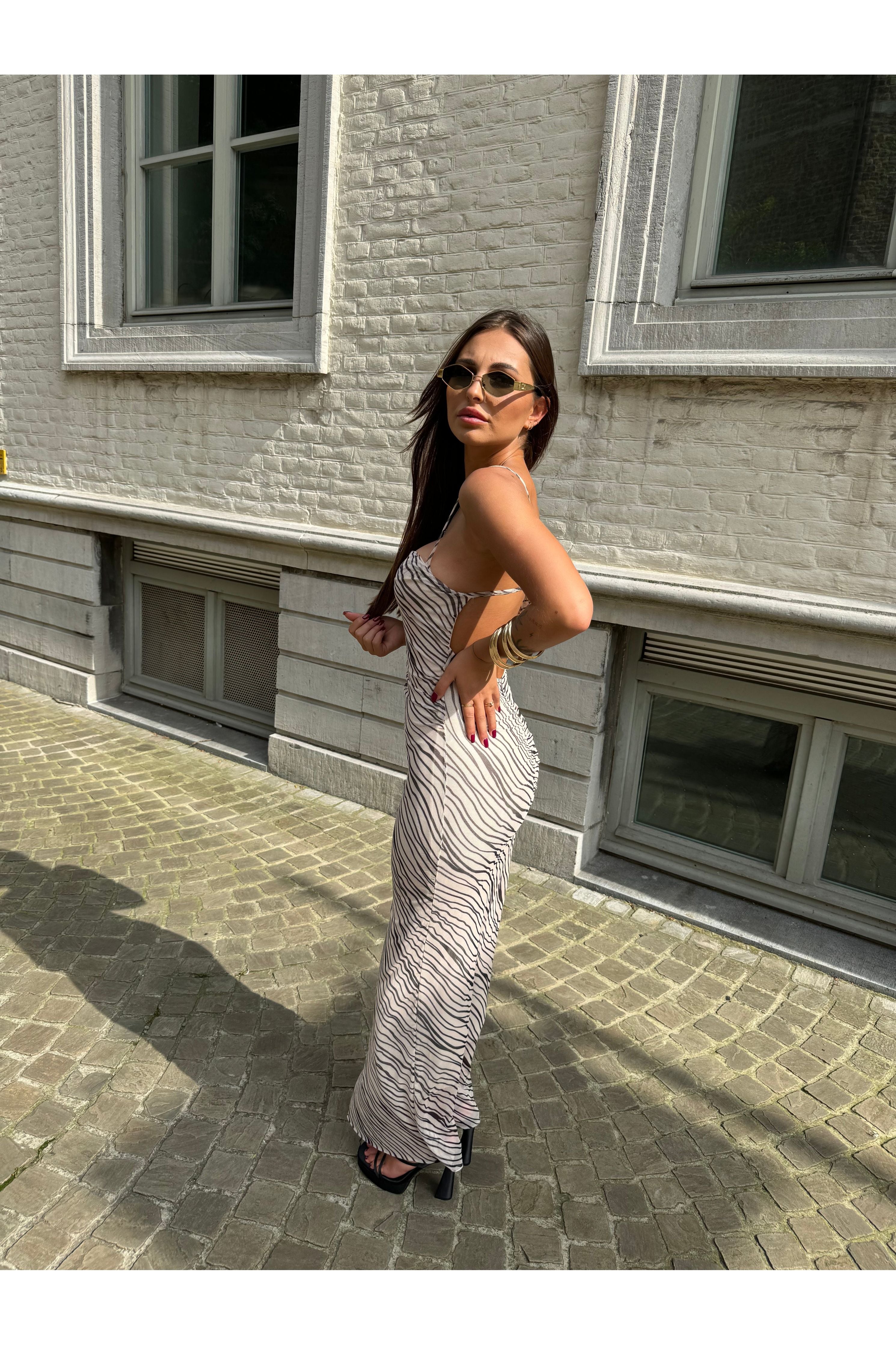 Robe Leo