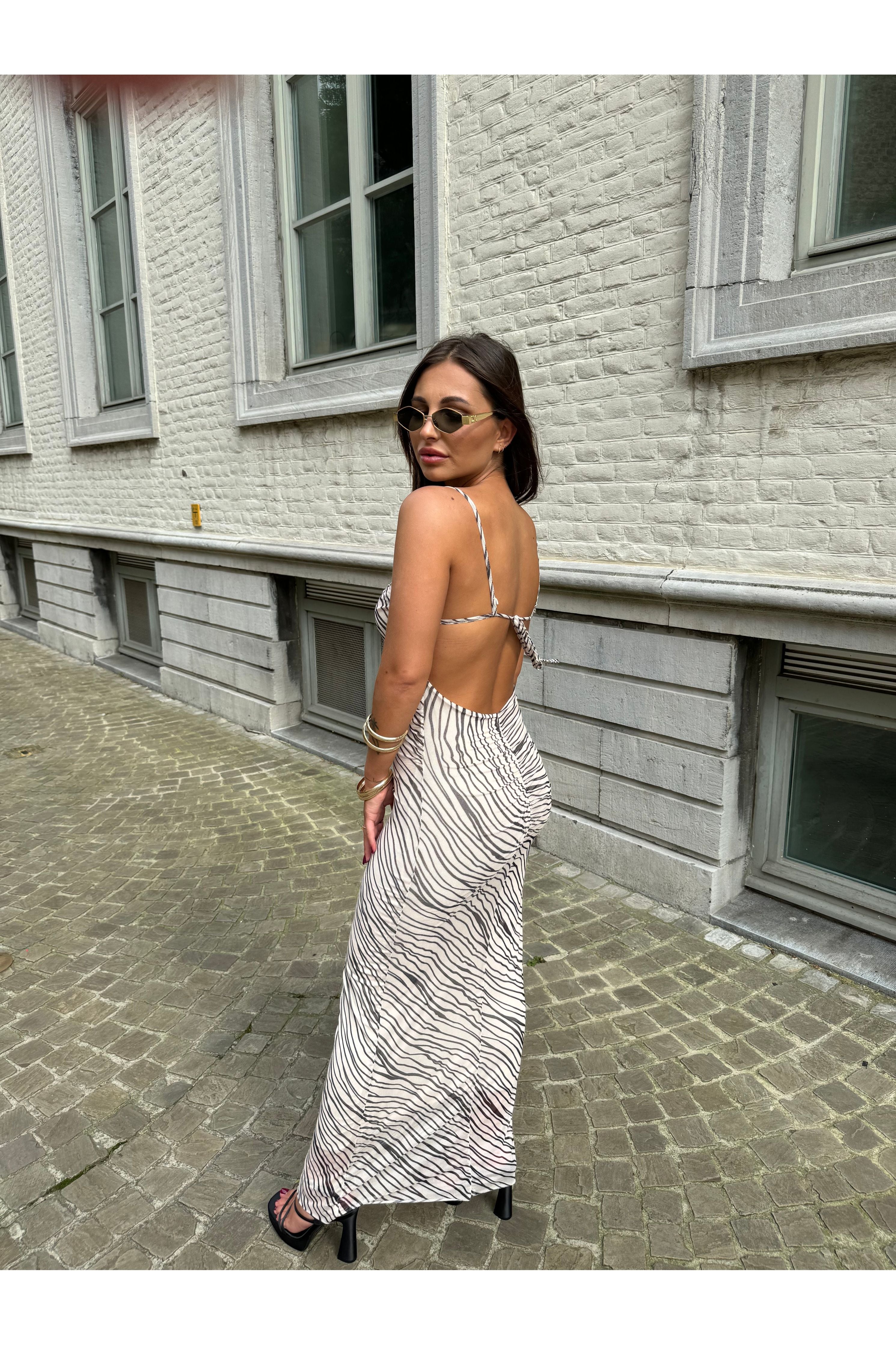Robe Leo