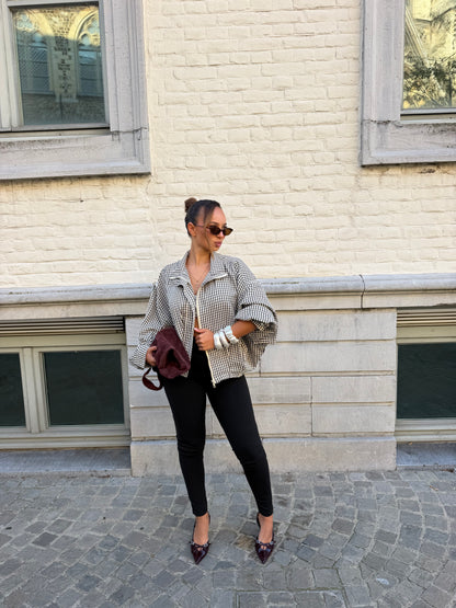 Veste caprisa