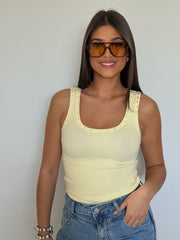 Top jaune beurre strass