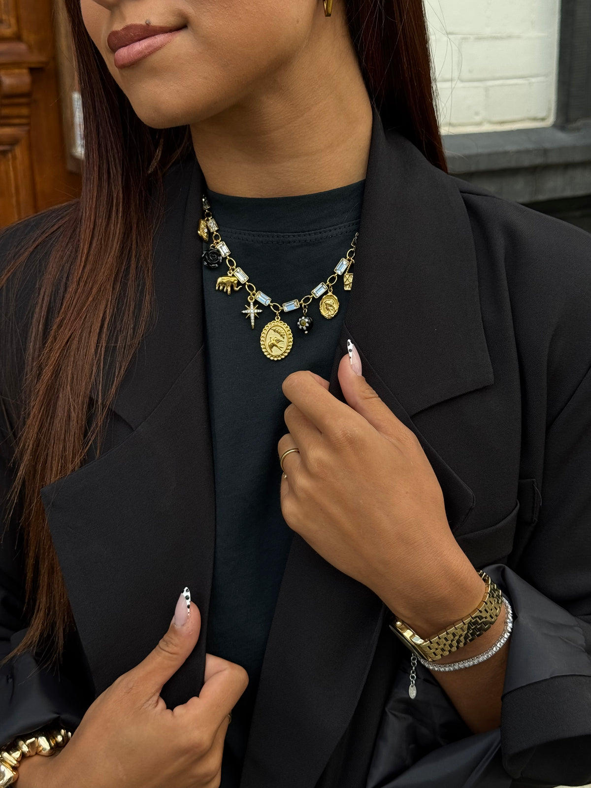 Collier mya