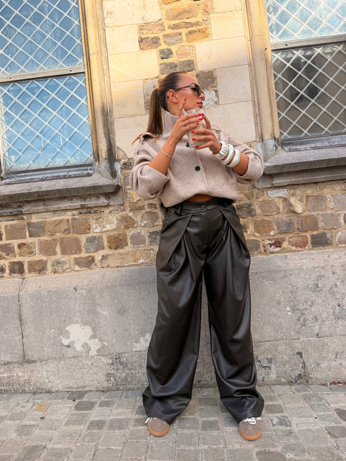 Pantalon simili cuir marron