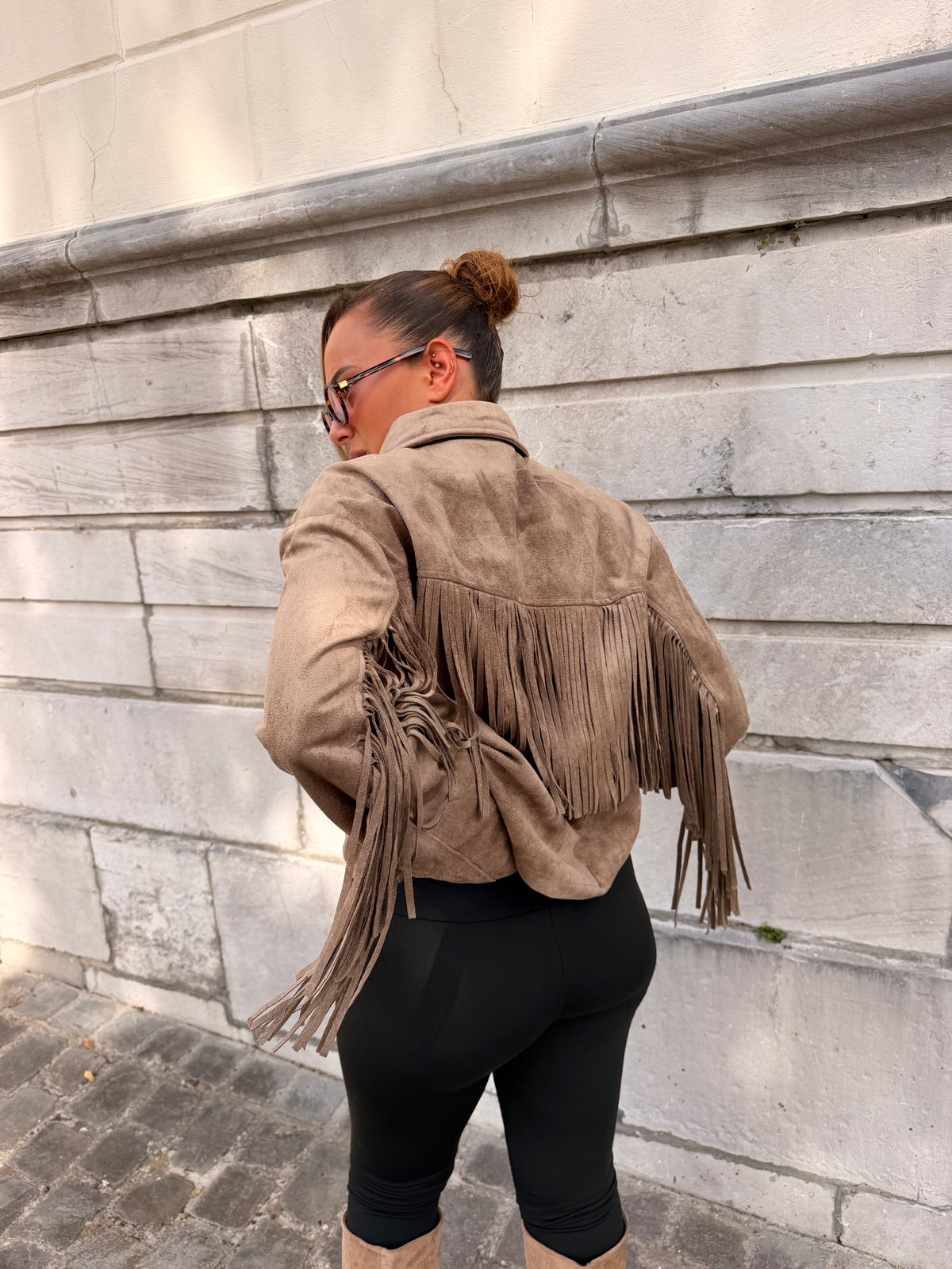 Veste Nuroz