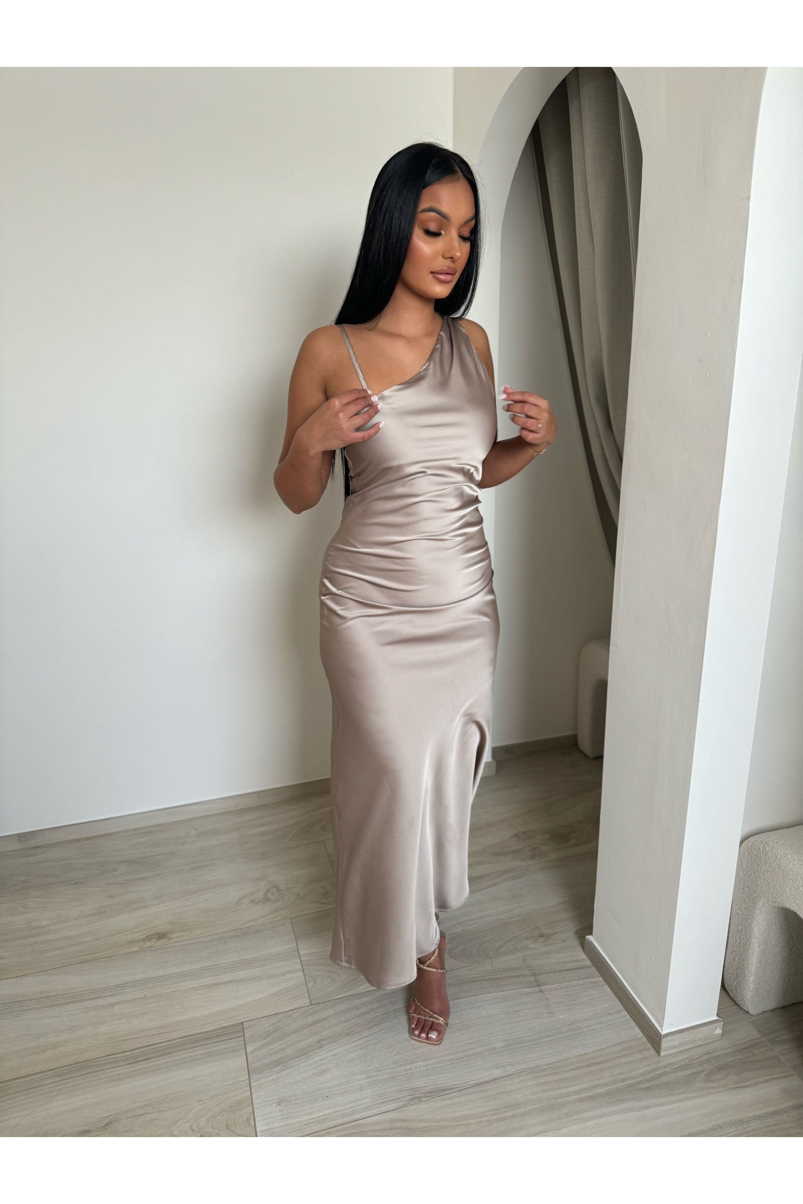 Robe mani