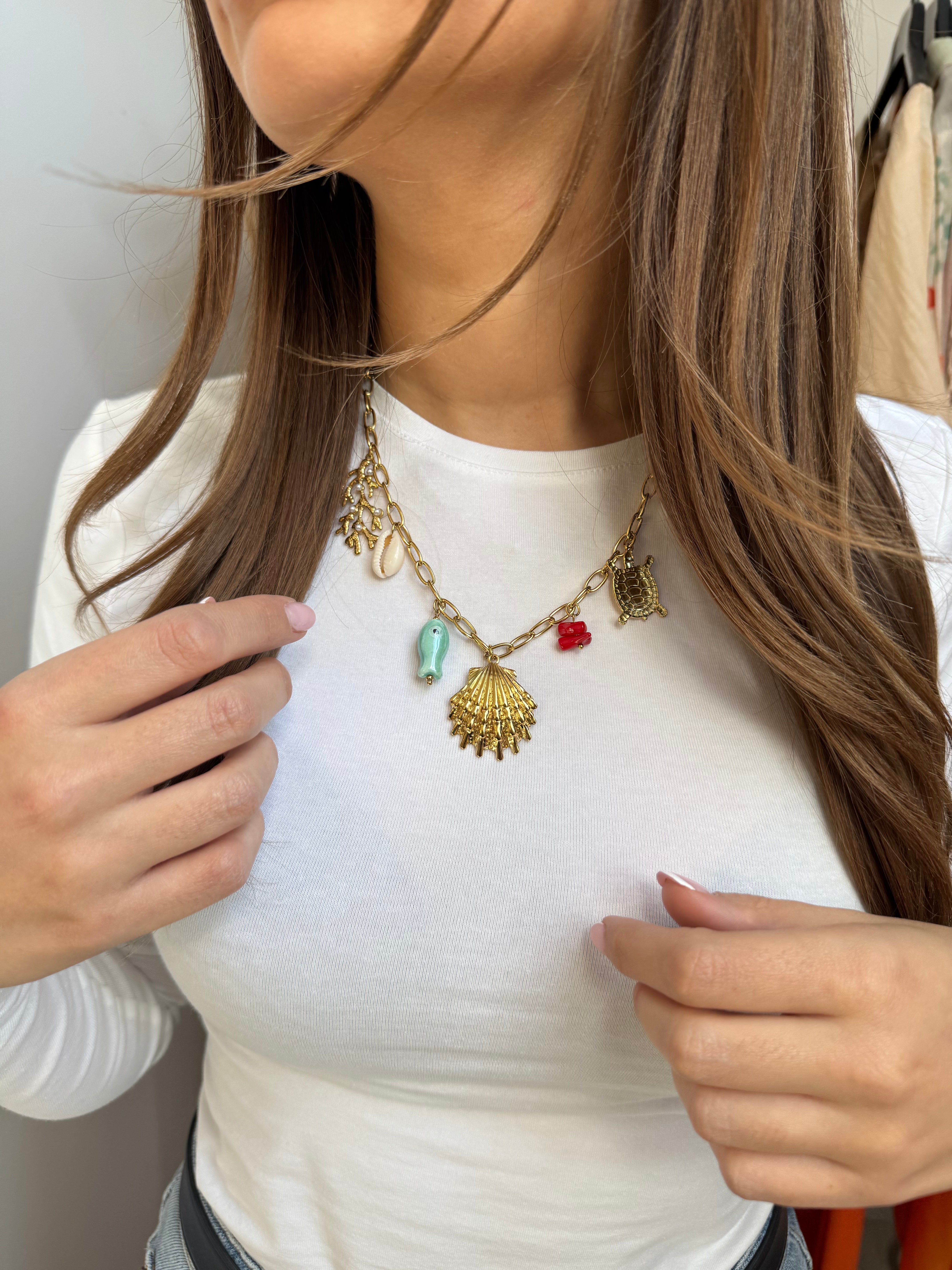 Collier sea