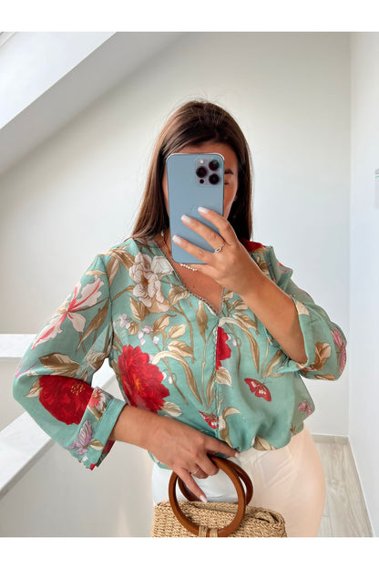 Melkleurige blouse