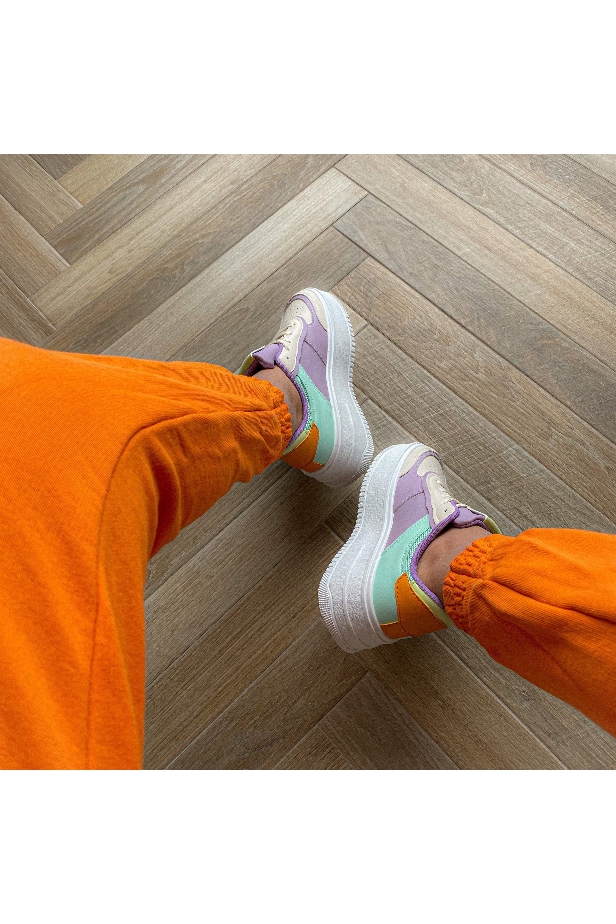 Sneakers lia nackt/lila.